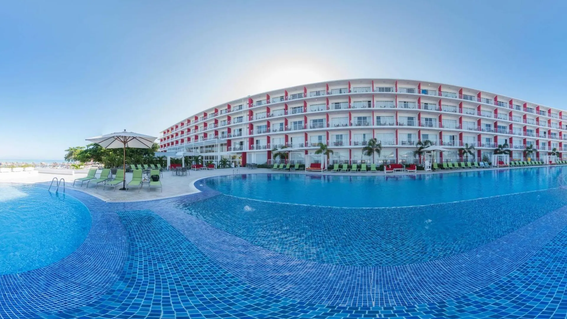 Grand Decameron Cornwall Beach, A Trademark All-Inclusive Resort Montego Bay