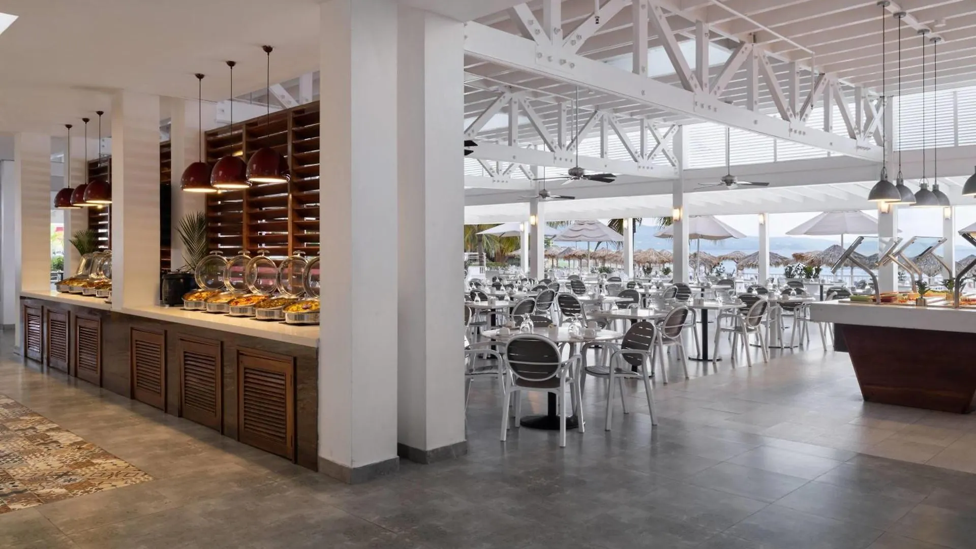 ****  Grand Decameron Cornwall Beach, A Trademark All-Inclusive Resort Ямайка