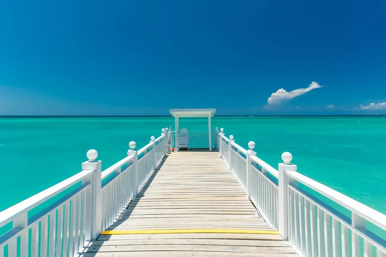 Grand Decameron Cornwall Beach, A Trademark All-Inclusive Resort 4*, Montego Bay