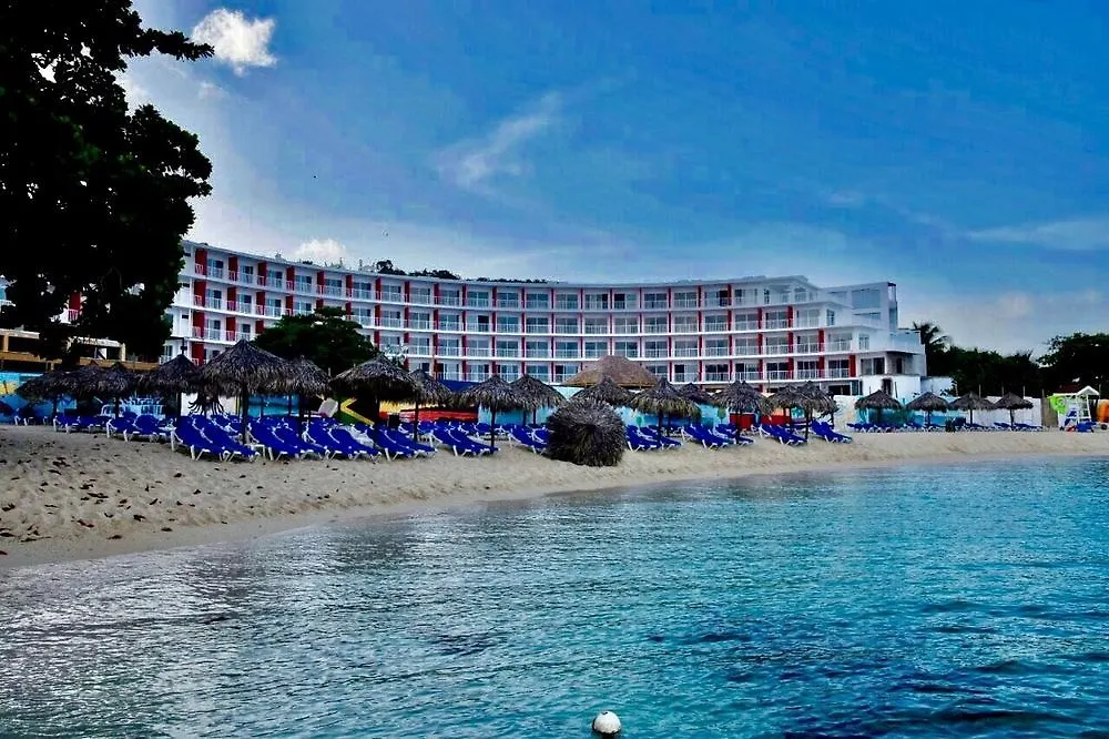 Grand Decameron Cornwall Beach, A Trademark All-Inclusive Resort Μοντέγκο Μπέυ
